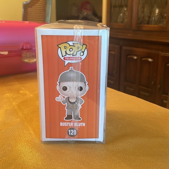 Funko Arrested Development Buster Bluth - Picture 4 of 6
